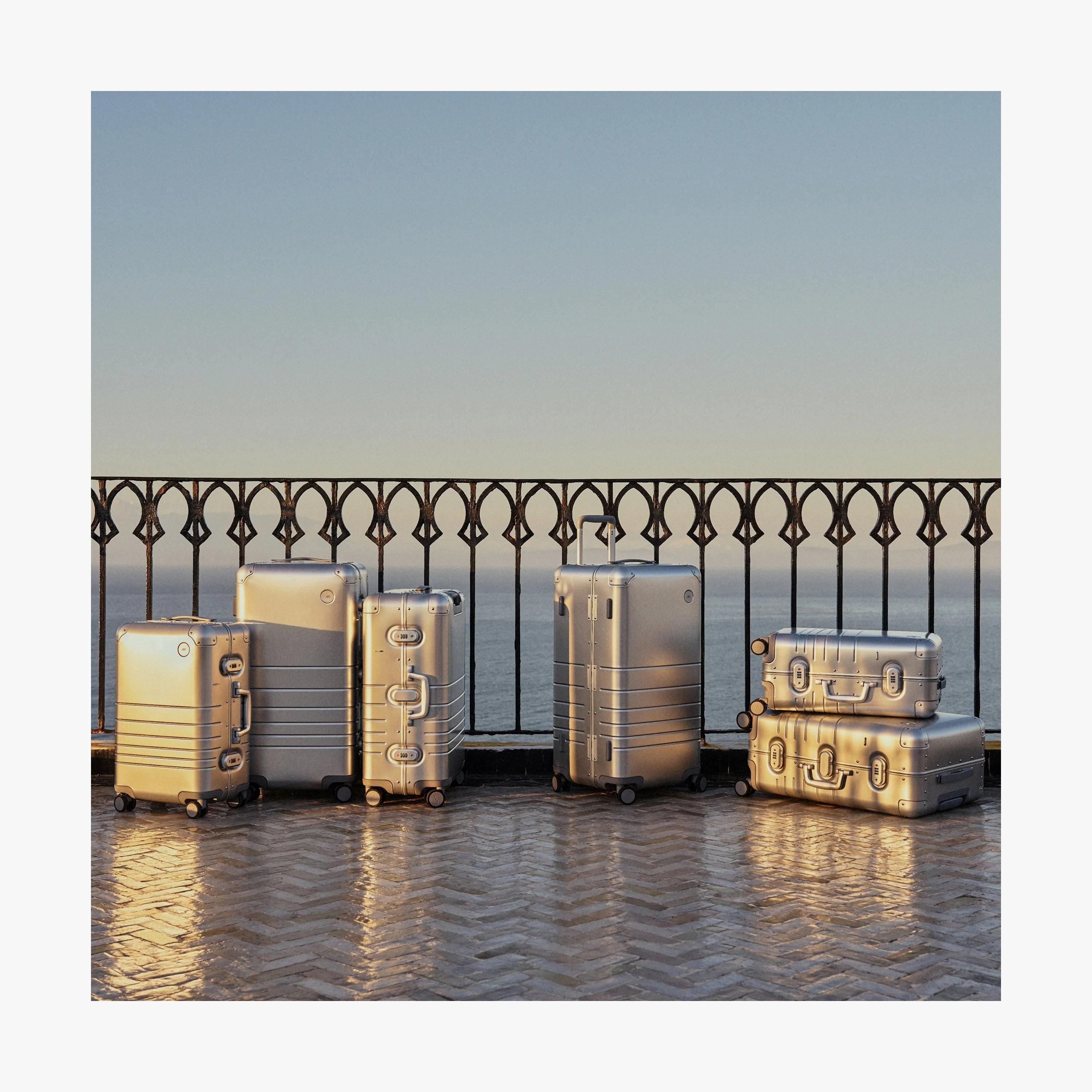 Aluminum Carry-On Plus - Image 17