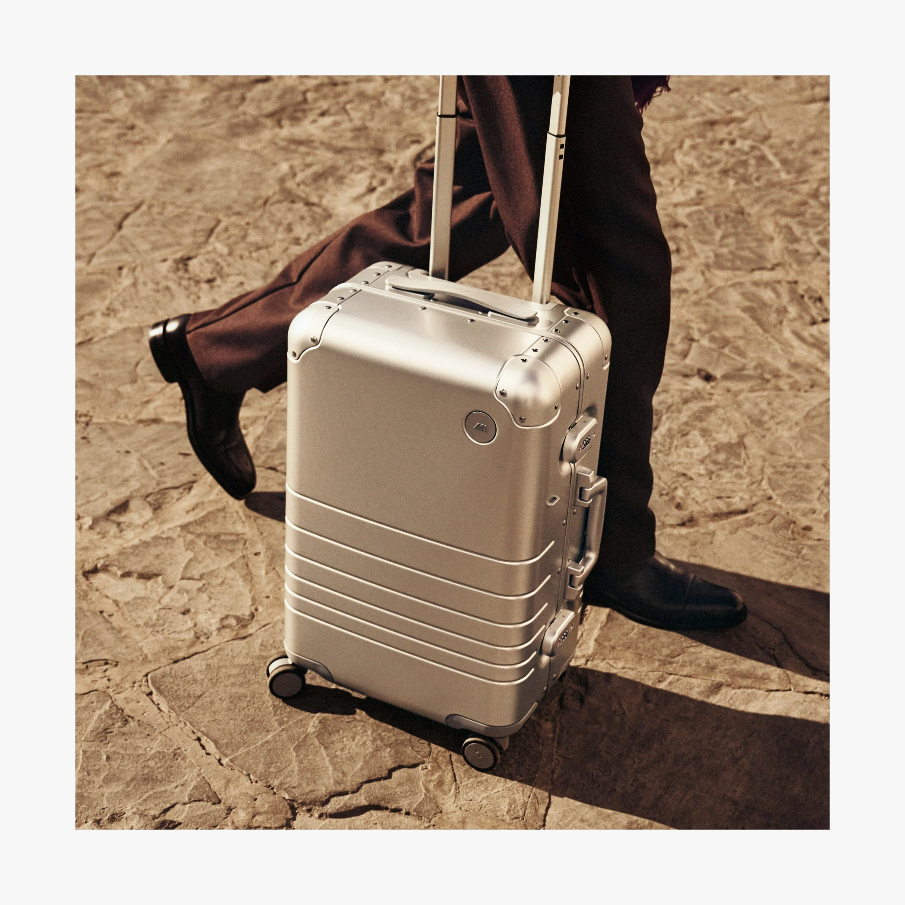 Aluminum Carry-On Plus - Image 48