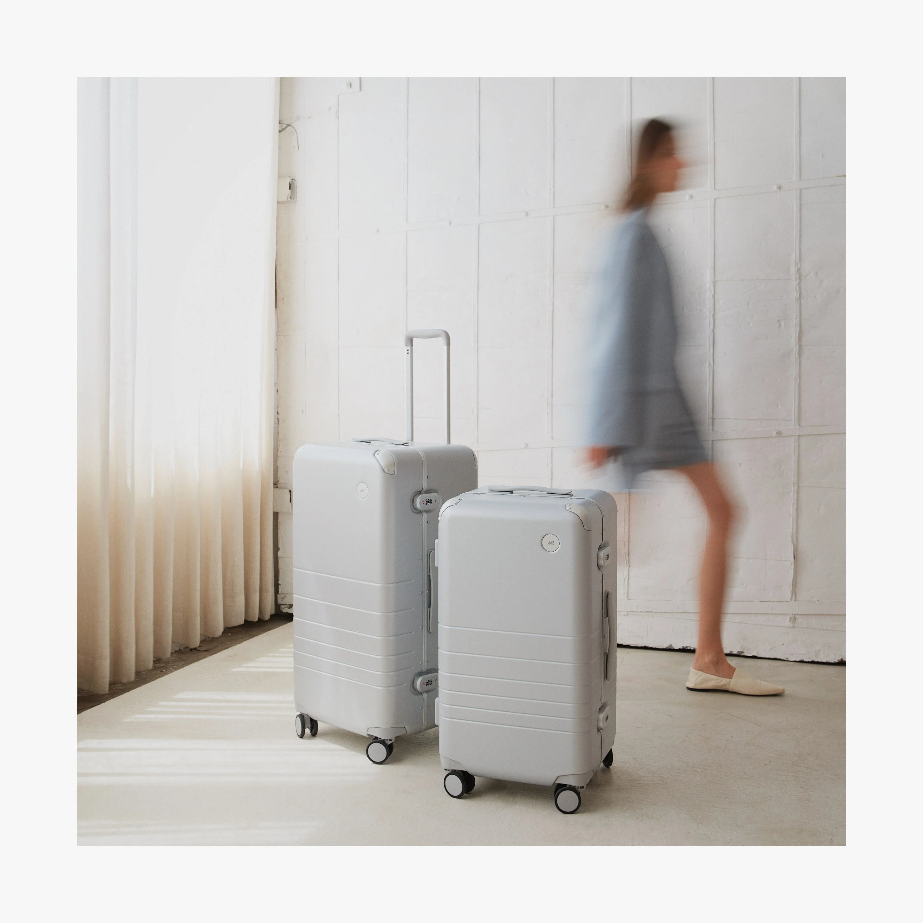 Hybrid Carry-On - Image 116