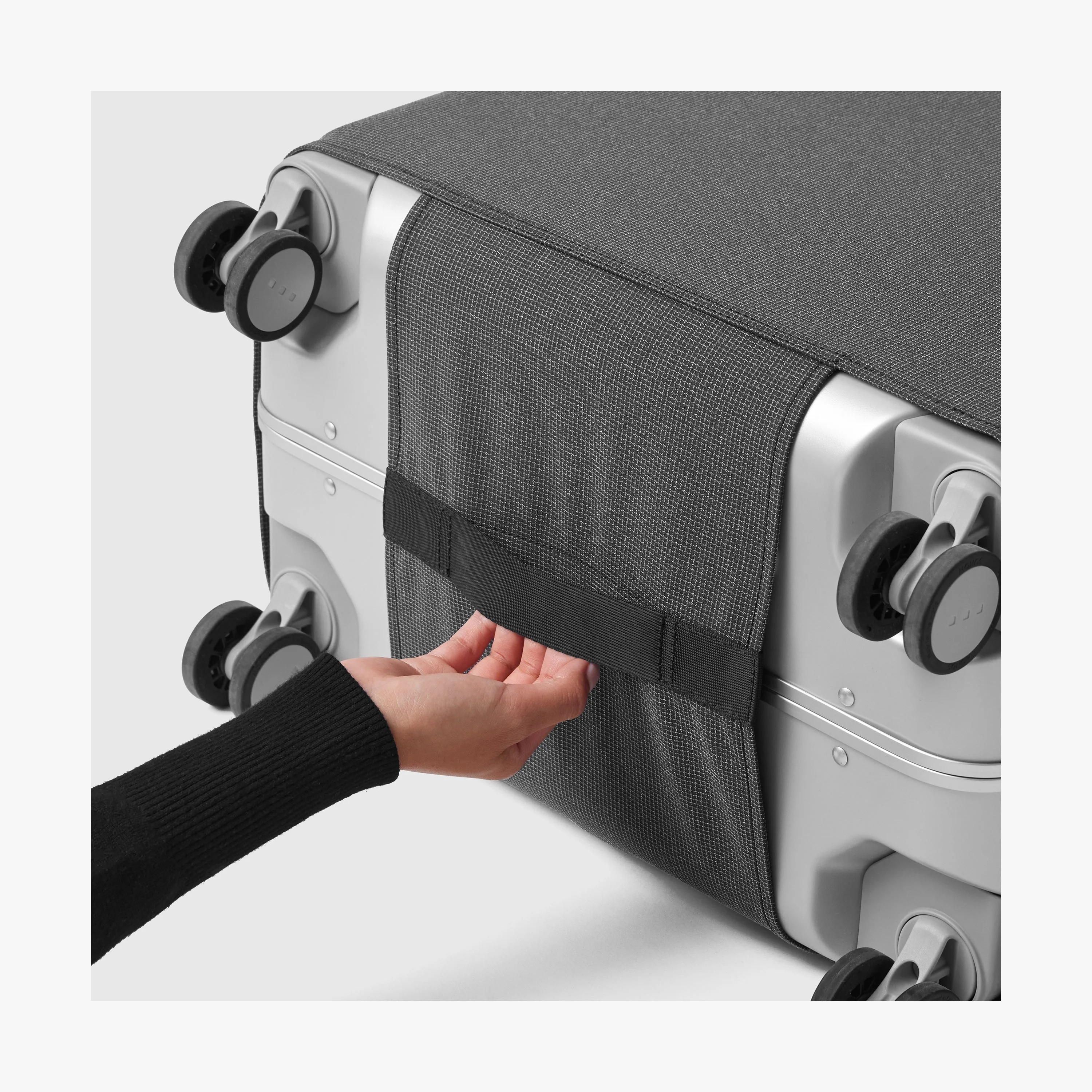 Washable Luggage Cover - Image 18